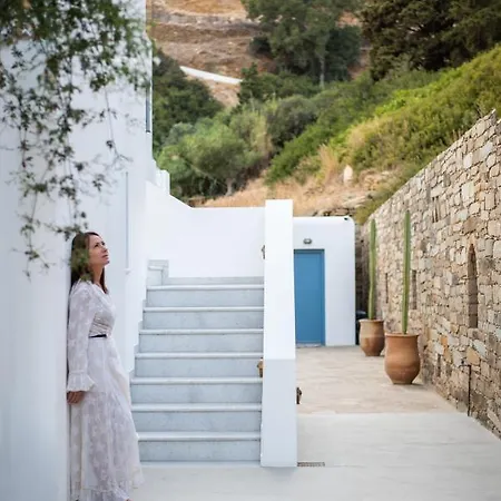 Gianemma Luxury Апартаменты Милопотас