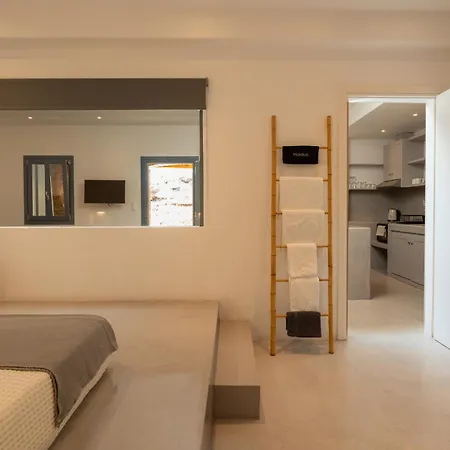 Gianemma Luxury Mylopotas